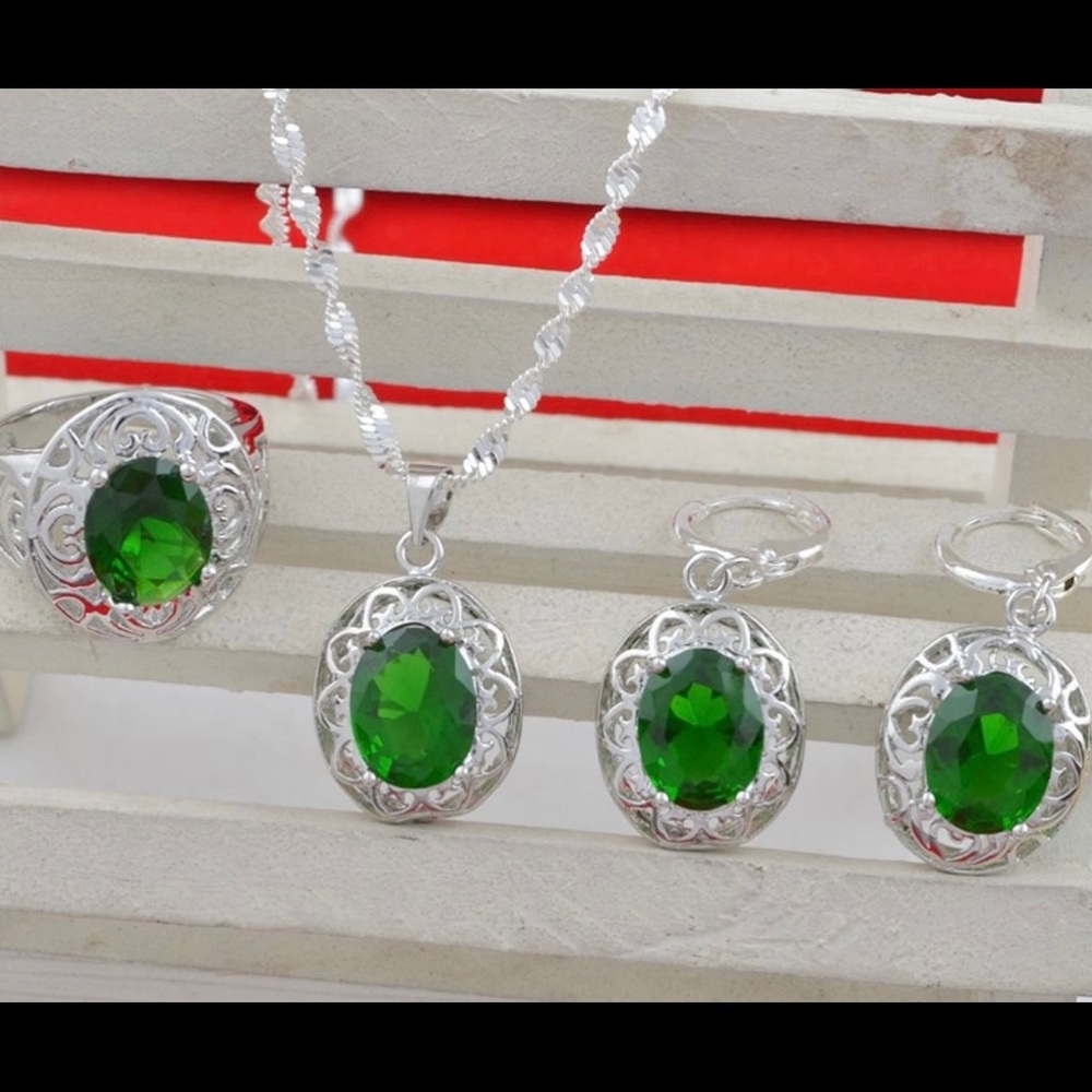 SUIT CRYSTAL DANGLE EARRINGS, NECKLACE,RING